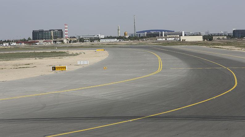 Construction of apron and taxiways for heavy aircrafts (400 tons and heavier) at the Baku Airport